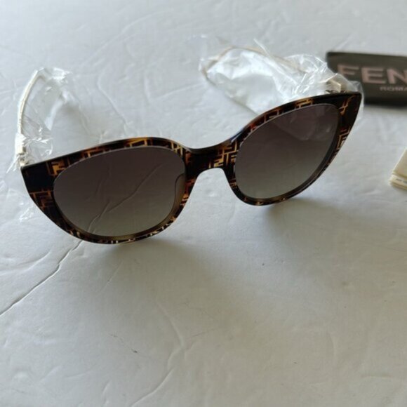 Fendi Designer Cat Eye Sunglasses Brown Gold W Pouch & Box 54mm - Picture 7 of 16